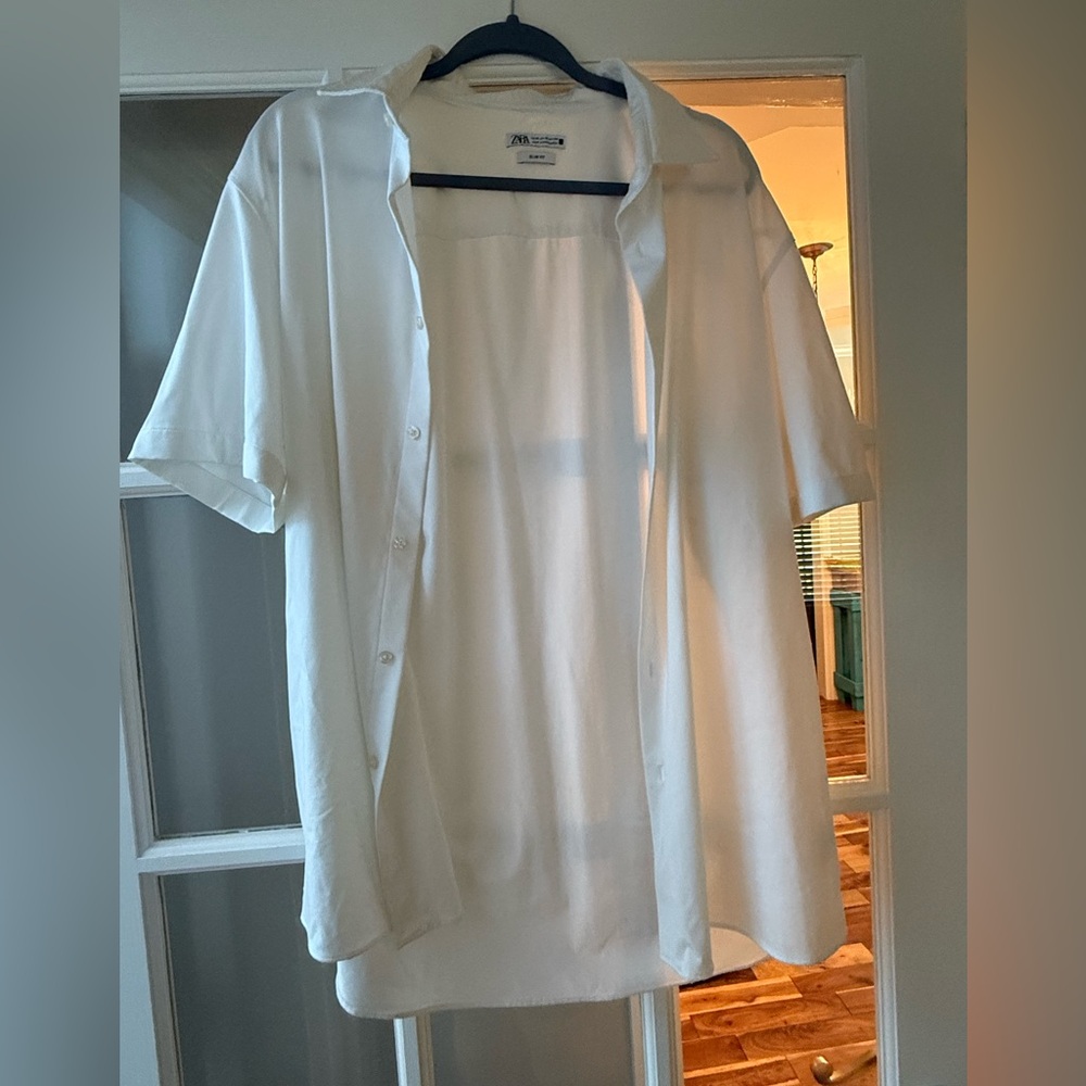 Zara Men's Classic White Button Down Shirt